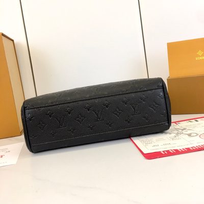 Louis Vuitton Bag — 5