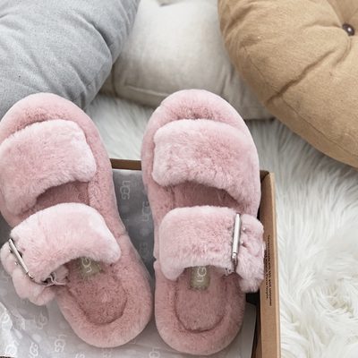 UGG Women's Oh Yeah is a fluffy sheepskin sandal — 6