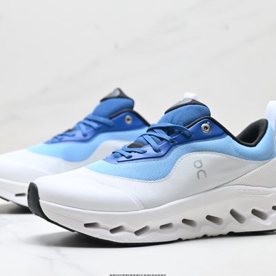 Loewe x On Cloudtilt 2.0 running shoe — 4