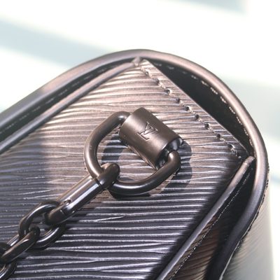 Louis Vuitton Bag — 4