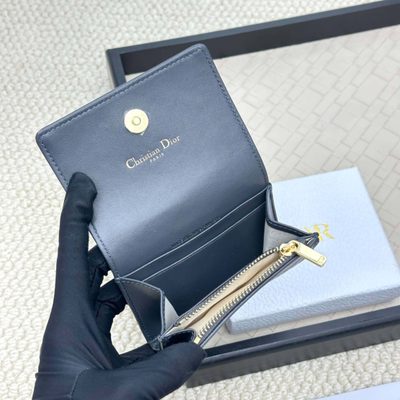 Dior 30 Montaigne Glycine wallet — 5