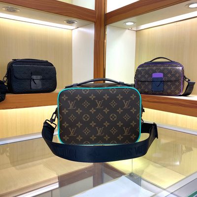 Louis Vuitton Bag — 6