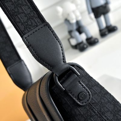 Dior messenger bag — 6