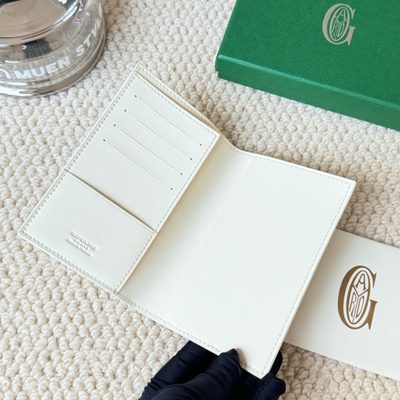 Accessories — 4