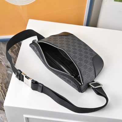 Gucci GG Emblem belt bag — 8