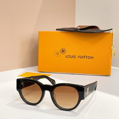 LV Sunglasses — 4