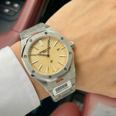 AP Watch — 7