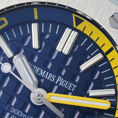 AP Watch — 4