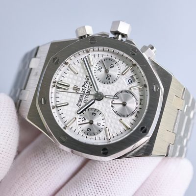 AP Watch — 4
