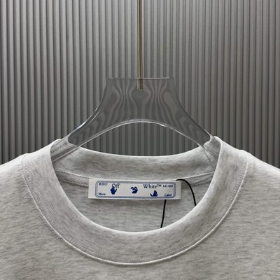 T-Shirt — 4
