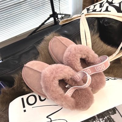 UGG Funkette Slippers — 5
