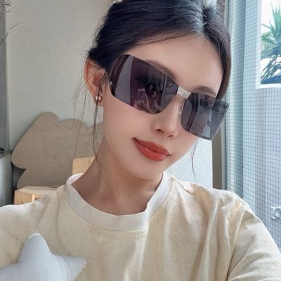 Gucci Sunglasses — 7