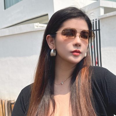 YSL Sunglasses — 9