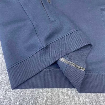 Stone Island — 17