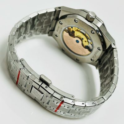 AP Watch — 8