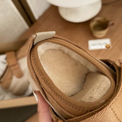 UGG PeakMod Lowcut shoes — 7