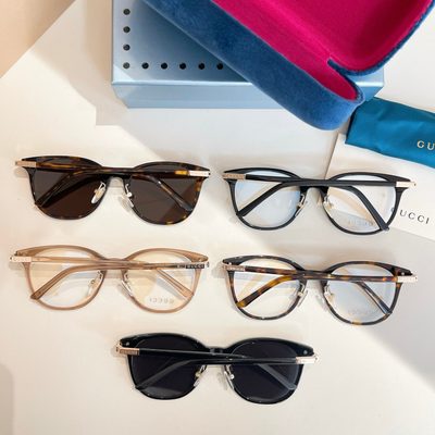 Gucci Sunglasses — 9