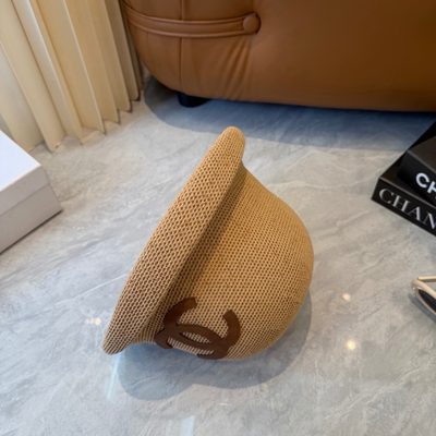 Chanel bucket hat — 8