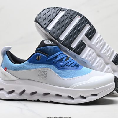 On x Loewe Cloudtilt 2.0 in a blue and white — 5