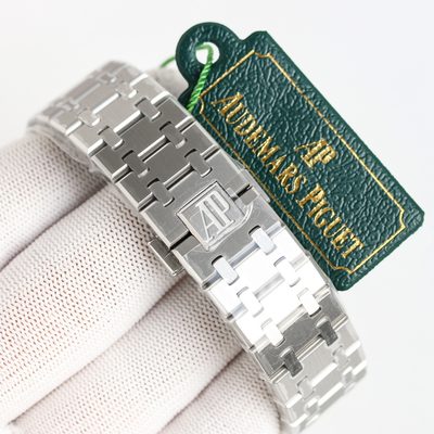 AP Watch — 8