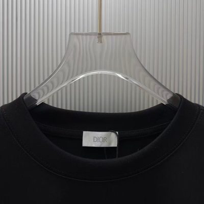 T-Shirt — 4