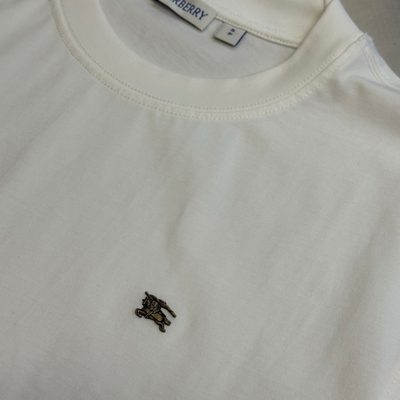 T-Shirt — 6