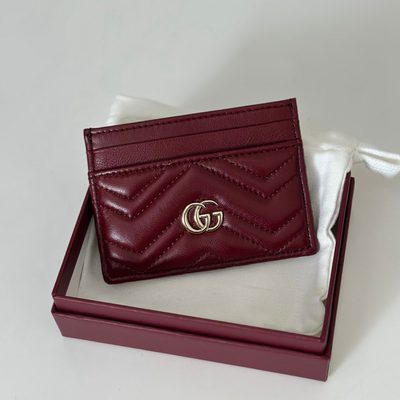 Gucci GG Marmont card case — 3