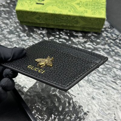 Gucci card holder — 7