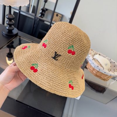 LV bucket hat — 6