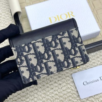 Accessories — 3