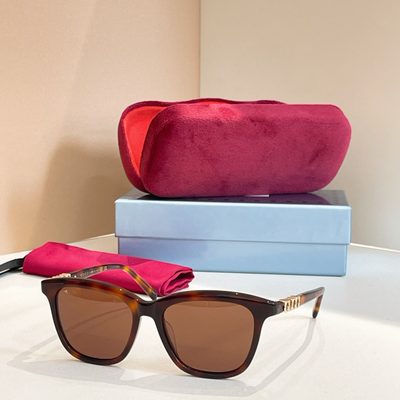 Gucci Sunglasses — 6