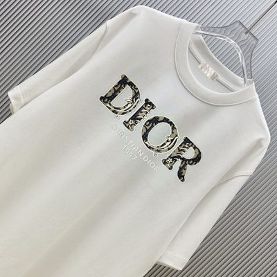 T-Shirt — 4