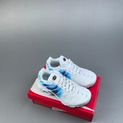 Nike Air Max Plus trainers — 6