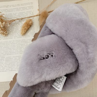 UGG Fuzzette slippers — 3