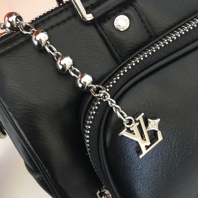 Louis Vuitton Bag — 6