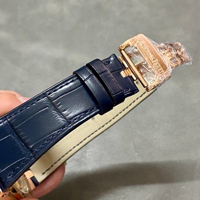 AP Watch — 8