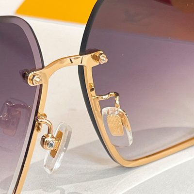 LV Sunglasses — 6