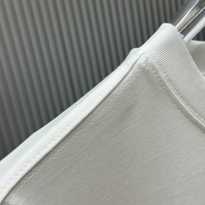 T-Shirt — 6