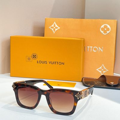 LV Sunglasses — 5