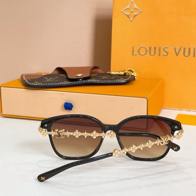 LV Sunglasses — 4