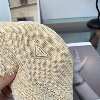Prada bucket hat — 8
