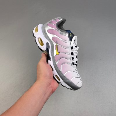 Nike Air Max Plus trainers — 4