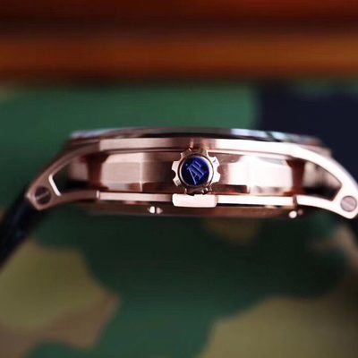 AP Watch — 6