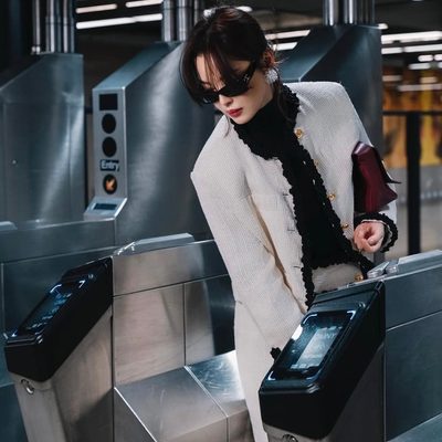 Chanel Sunglasses — 4