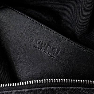 Gucci GG Supreme belt bag — 9