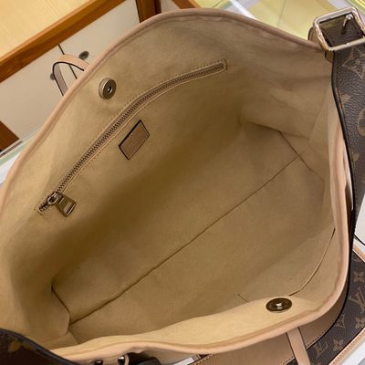 Louis Vuitton Bag — 9