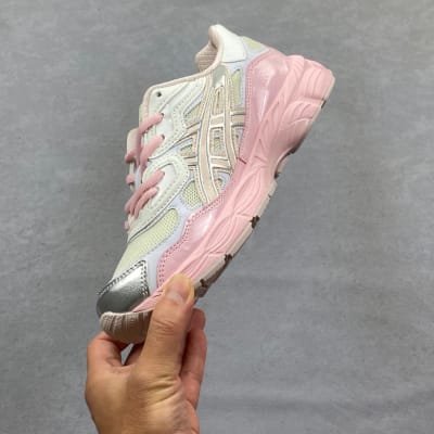 Asics Gel-NYC — 21