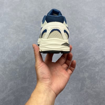 ASICS Gel-Flux 4 — 28