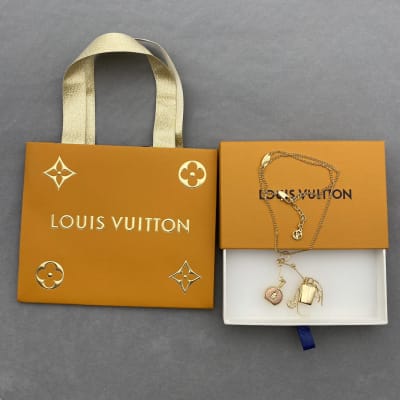 Louis Vuitton long lariat necklace