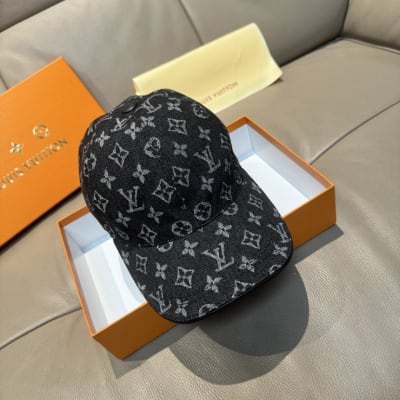 Louis Vuitton Hat
